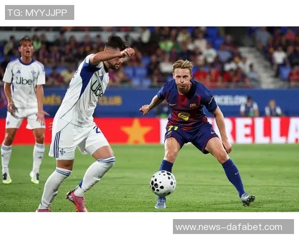 巴萨与德容续约谈判进入最后阶段年薪高达1200万欧元