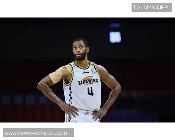 媒体人分析弗格状态对CBA表现的影响与伤病恢复的重要性 媒体人分析弗格状态对CBA表现的影响与伤病恢复的重要性